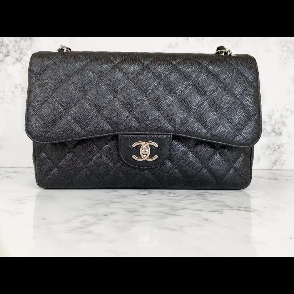Sold ❌ Chanel black caviar jumbo double flap shw